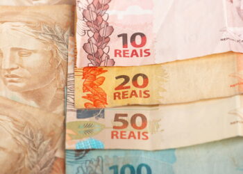 Esse benefício garante R$ 1.518/mês para idosos e pessoas com deficiência