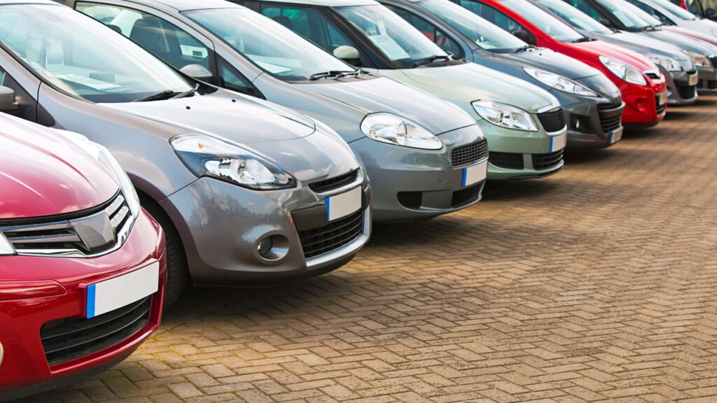 Os carros mais econômicos e confiáveis para comprar em 2025