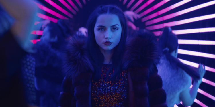 Bailarina mostra o lado mais sombrio do mundo de John Wick