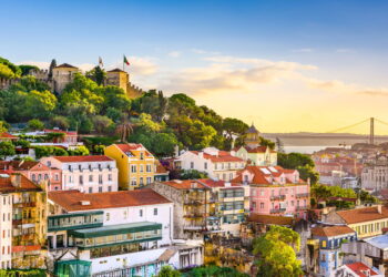 Passagem para Lisboa por 55 mil milhas na Latam