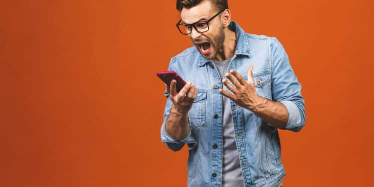 Libere muito espaço com dicas para limpar a memória do seu celular! Veja agora