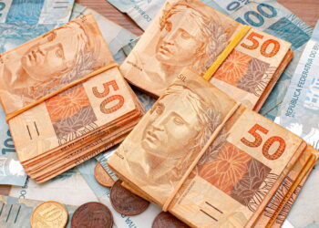 Cédulas Real Brasileiro - Créditos: depositphotos.com / rmcarvalhobsb
