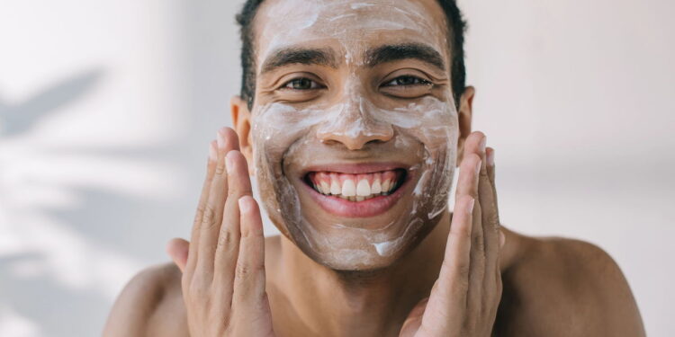 Beleza masculina em alta impulsiona mercado no Brasil