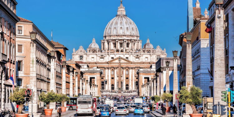 7 curiosidades sobre o Vaticano que vão surpreender você