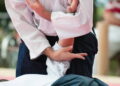 Quer uma arte marcial diferente? Conheça o aikido e sua filosofia de paz!