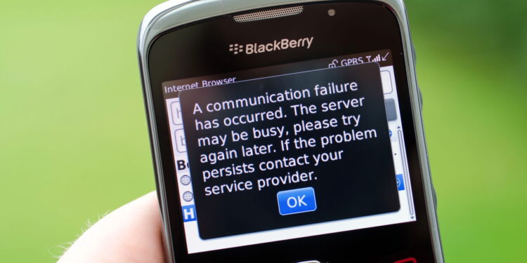 Porque o BlackBerry virou o celular 'cult' da Geração Z no TikTok!