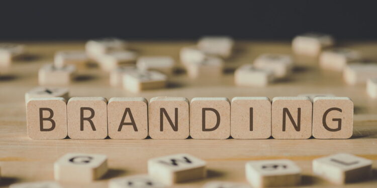 Quer se destacar? Entenda por que aprender branding é um investimento essencial