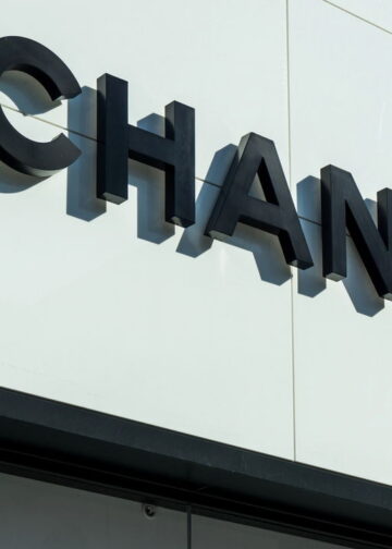 Quem fundou a Chanel? A marca que eternizou a elegância