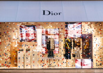 Quem fundou a Dior? A marca que revolucionou a silhueta!