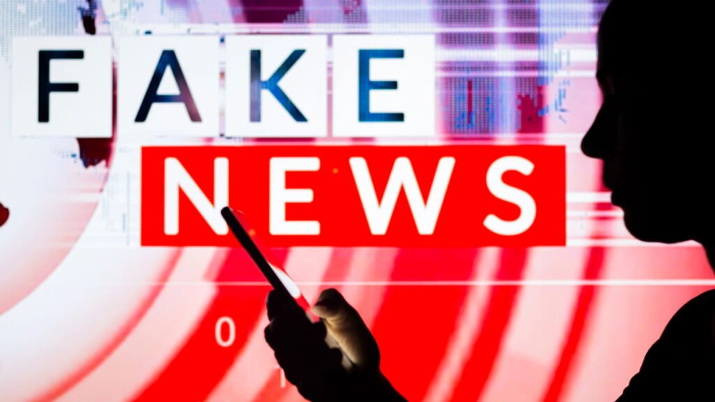 É FAKE: o que você precisa saber sobre o golpe do pagamento extra do INSS!
