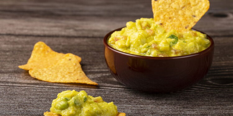 Quem inventou o guacamole? A origem da receita que é a cara do México