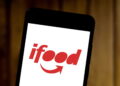 O que o iFood planeja com a compra de parte da empresa de CRMBonus? Entenda