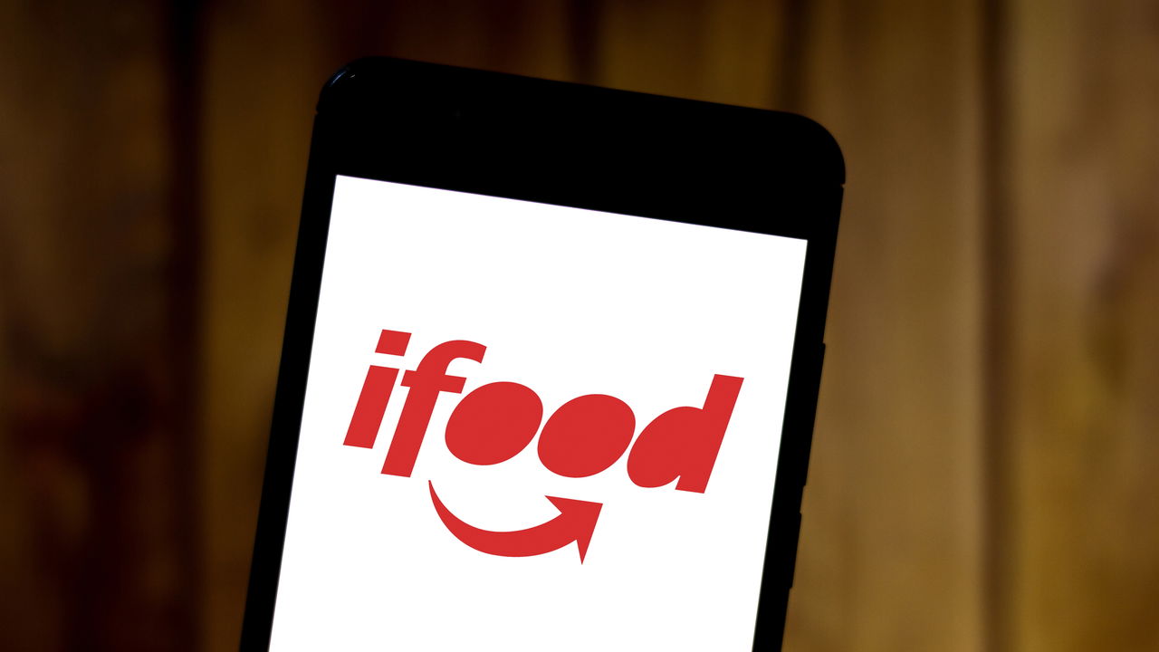 Para segurar entregadores, iFood lança pacote de vantagens e bônus em dinheiro!