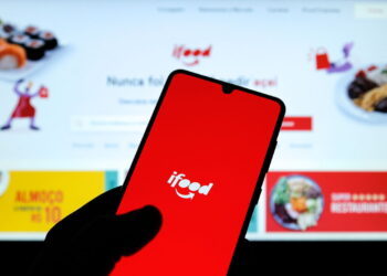 O que o iFood planeja com a compra de parte da empresa de CRMBonus? Entenda
