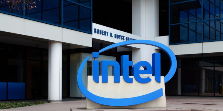 Em uma das maiores demissões do ano, Intel anuncia o corte de 24 mil postos!