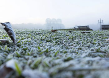 Inverno chega ao Brasil com frio intenso chuva forte e tempo seco