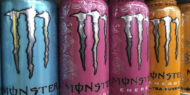 Como a Monster Energy nasceu para competir com a Red Bull e virou um gigante!