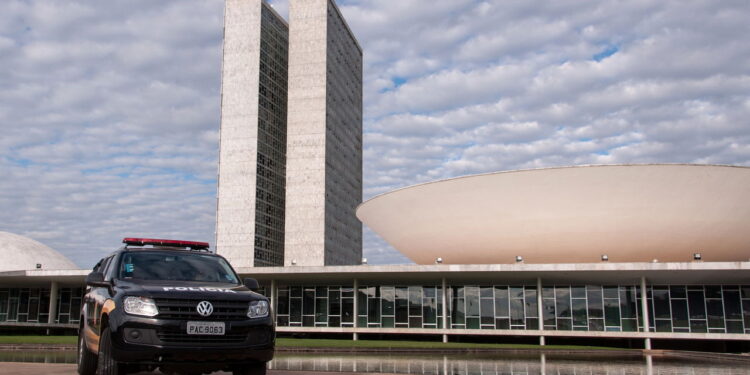 Cursos da Polícia Federal gratuitos e com certificado oficial