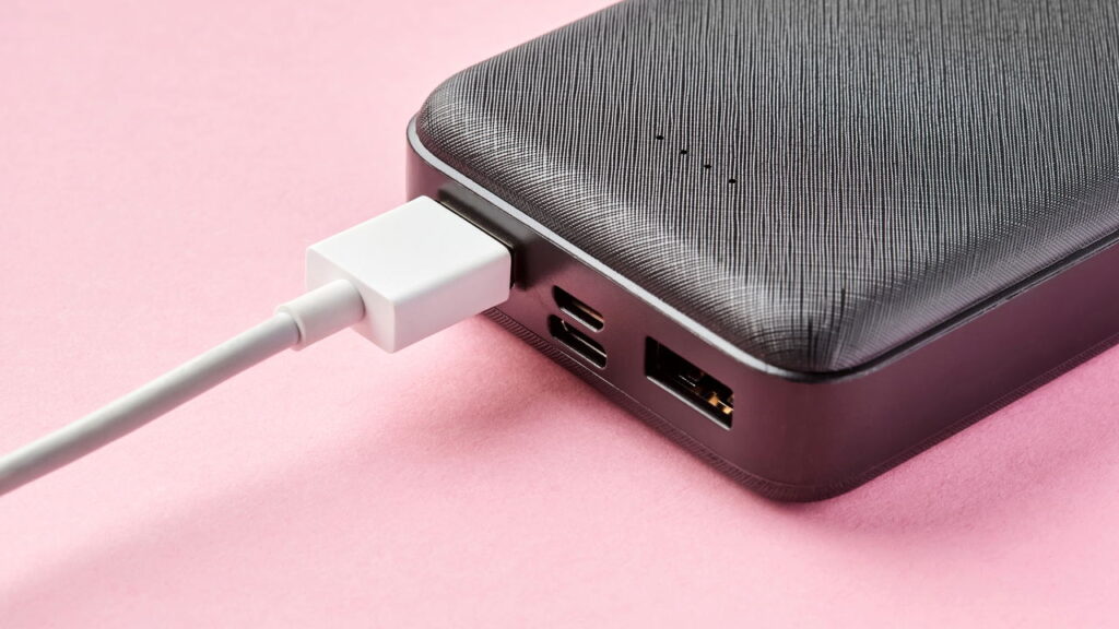 Procurando um power bank? Modelo da Geonav pode ser a solução!