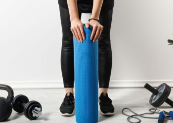 O melhor treino de 5 minutos para quem não tem tempo nem academia