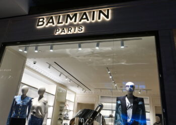 Conheça quem criou a Balmain e sua visão para a alta-costura francesa!