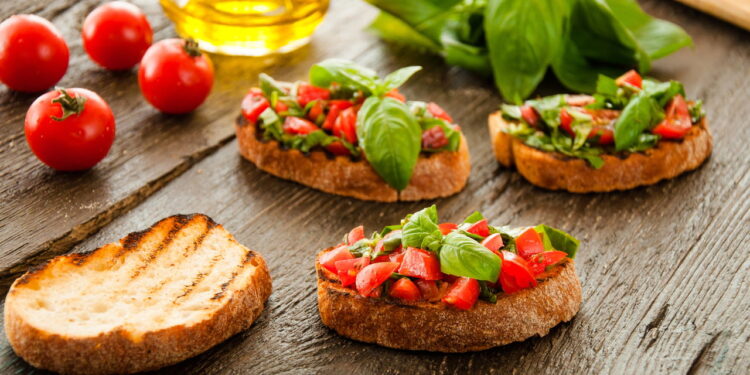 Como a bruschetta 'al pomodoro' se tornou a entrada italiana mais famosa!