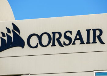 Conheça a origem da Corsair e sua jornada para equipar os jogadores!