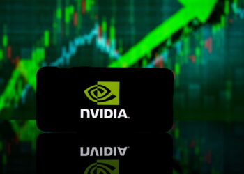 Nvidia faz história e se torna a primeira empresa a valer US$ 4 trilhões