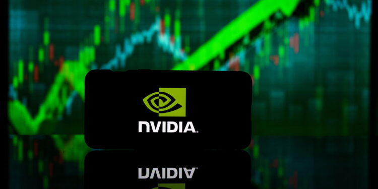 Nvidia faz história e se torna a primeira empresa a valer US$ 4 trilhões