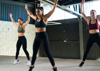 5 exercícios sem equipamentos para melhorar sua coordenação em qualquer lugar!