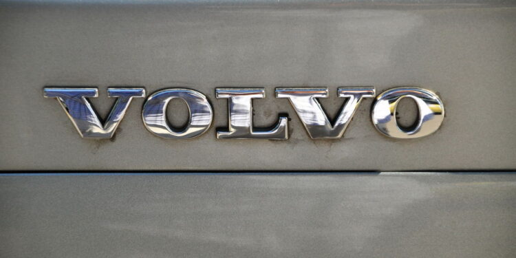Conheça o cinto de segurança com IA do novo carro elétrico da Volvo!