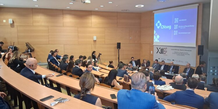 Fórum em Lisboa debate papel do Judiciário, regulação digital e sustentabilidade na indústria química