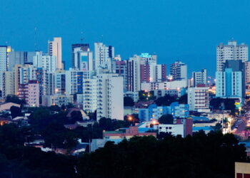 O calor que faz o inverno dessa cidade ser conhecido como o mais extremo do Brasil