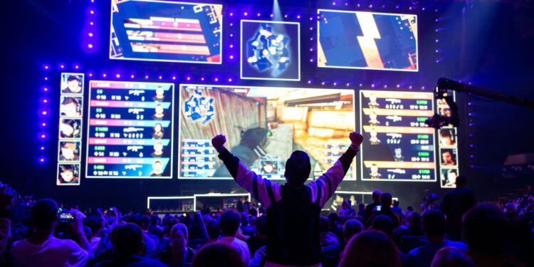 Carreira em eSports! Como se tornar um jogador profissional de videogame? Entenda