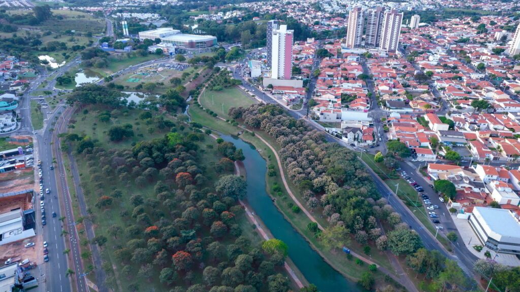 Cidade segura com vida tranquila e tudo que você precisa no interior paulista