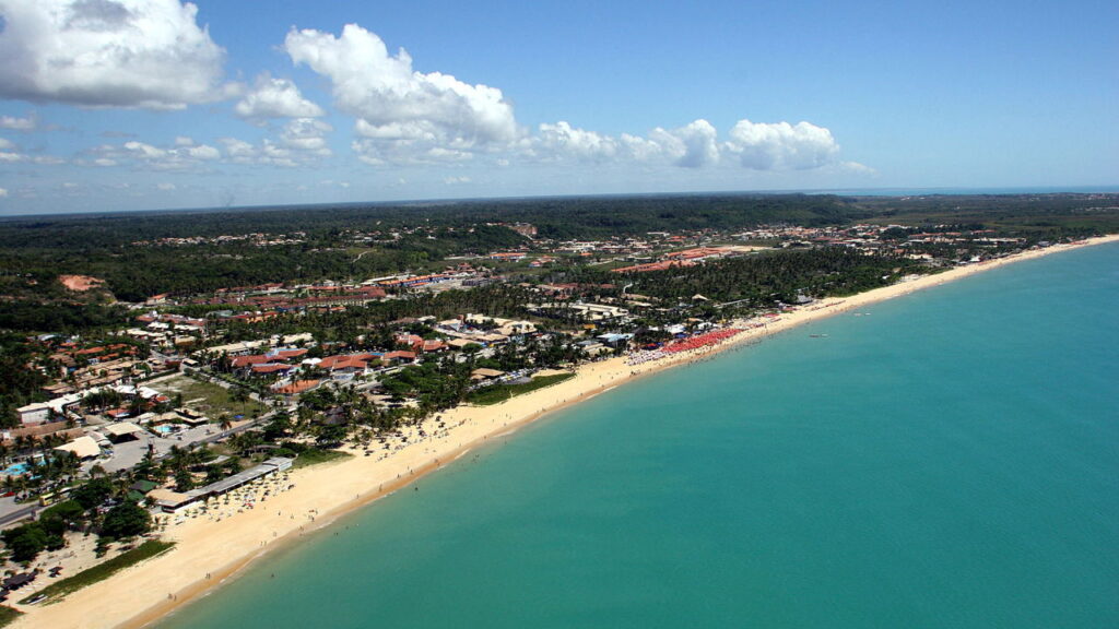 A cidade baiana que virou febre entre os viajantes por um motivo único