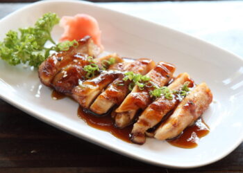 Como o teriyaki nasceu e se tornou um clássico da culinária japonesa! Entenda