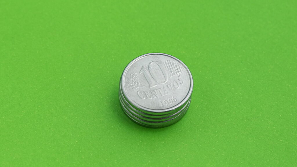 O pequeno detalhe que faz uma moeda de 10 centavos valer 1.500 vezes mais!