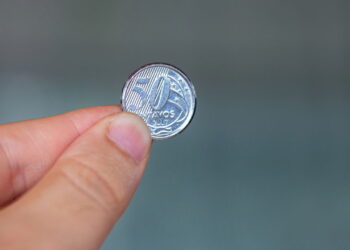 Como identificar a moeda de 50 centavos que virou alvo de colecionadores!
