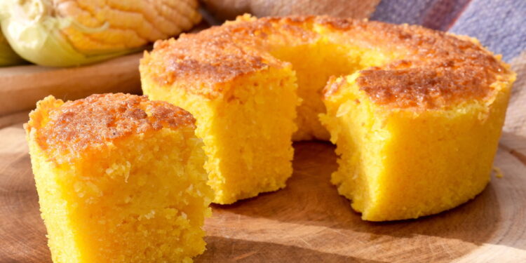 Conheça a origem do bolo de milho, uma tradição que une o Brasil!