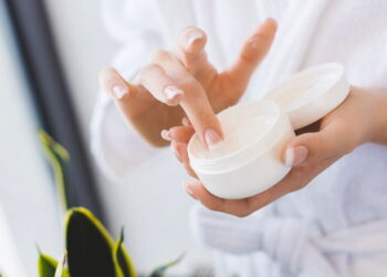 Como reduzir gastos com cosméticos sem abrir mão da qualidade!