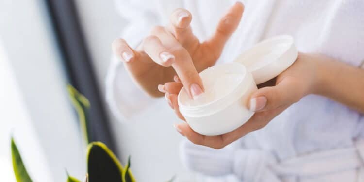 Como reduzir gastos com cosméticos sem abrir mão da qualidade!