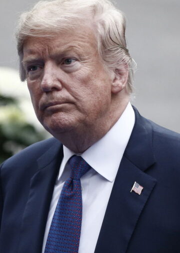 DONALD TRUMP