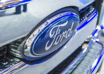 Ford cede a Trump? O investimento bilionário em carros elétricos