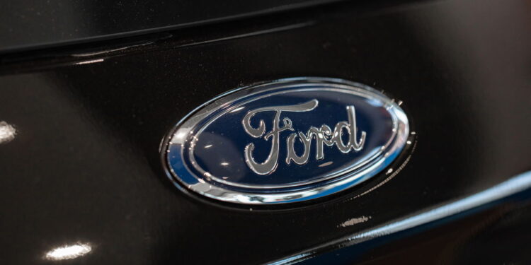 O possível retorno da Ford ao segmento de carros de passeio! Entenda
