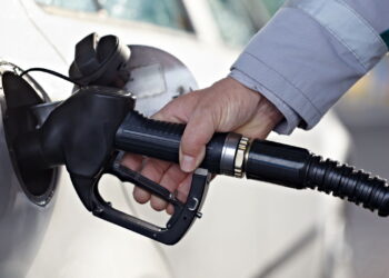 Nova gasolina nos postos! Entenda o que é o novo combustível e como ele age