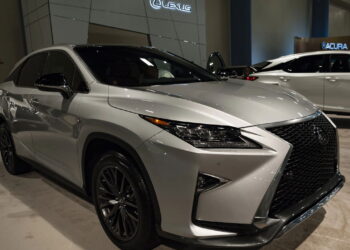 Os melhores carros híbridos de luxo para comprar em 2025!