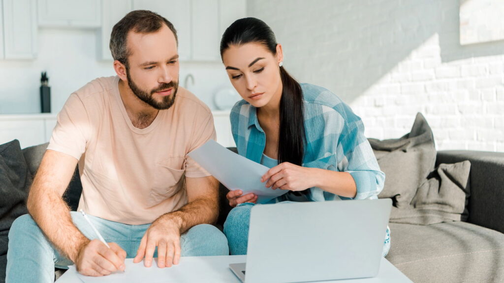 5 passos para você conseguir falar sobre dinheiro com quem você ama!