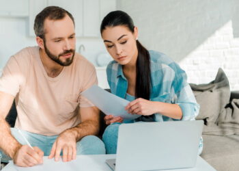 Quer mudar de vida? 5 hábitos financeiros para começar a praticar hoje!
