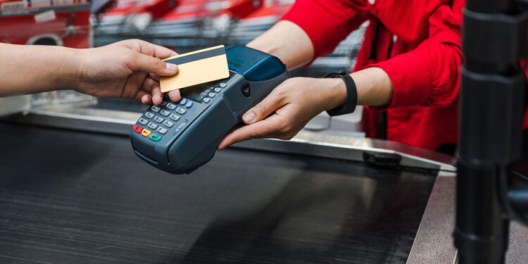 Quer pagar menos no supermercado? Veja estas dicas de ouro